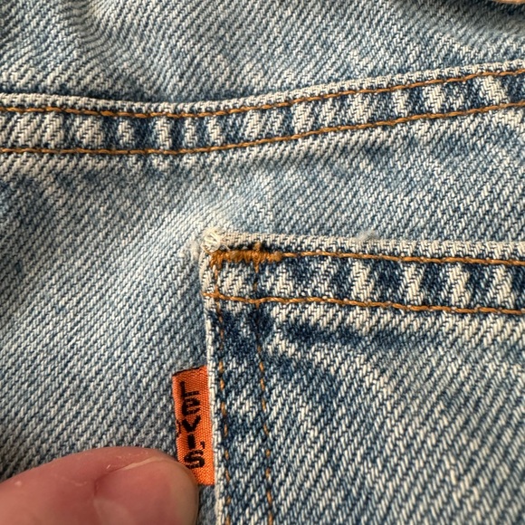 Vintage Levi’s Jean Shorts 550 Relaxed Fit Orange Tab - Picture 4 of 6